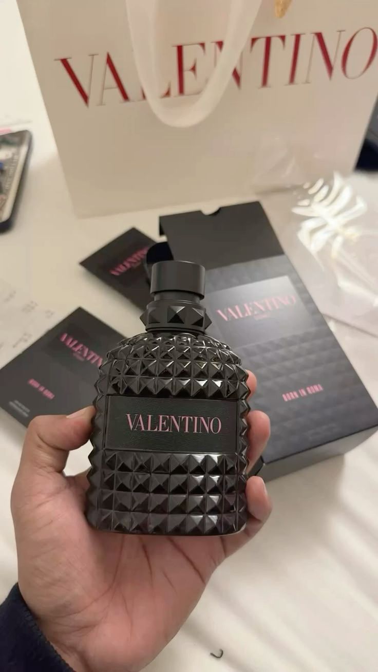Valentino Uomo Born In Roma Intense EDP 100ml | Long-Lasting Men’s Fragrance